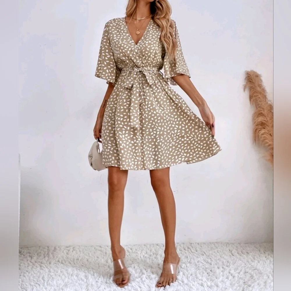 New Boho Short Flutter Sleeve Wrap Front Dress Belted Tan White - Picture 5 of 8